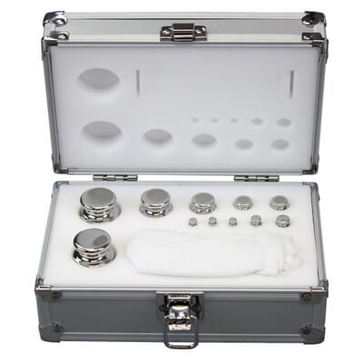 3017-Suitcase weights set of 10 weights weighing 1020 lbs With 10 of 3199  Bolt Kit