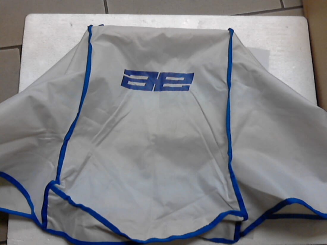 Dust cover-301000001
